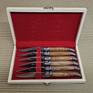 Set of 6 French Laguiole handle steak knives