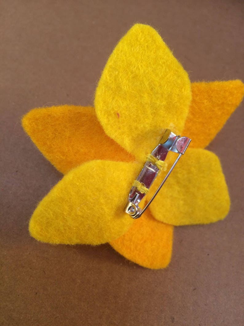 Felt Daffodil Badge St Davids Day Welsh Emblem Six Etsy