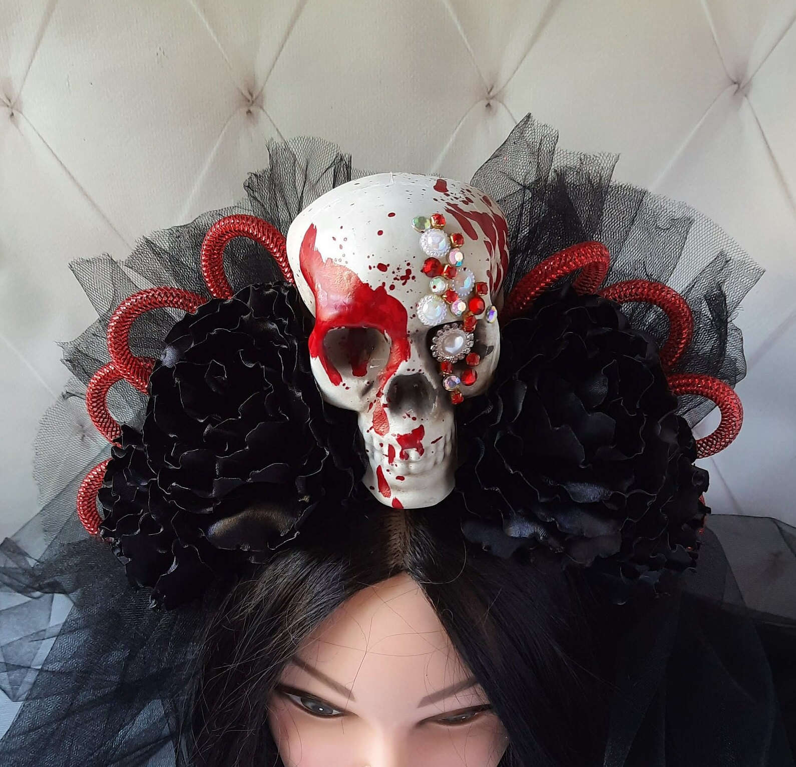 Blood Skull Gothic Crown Veil Black Goth Headpiece for Women  display picture 2