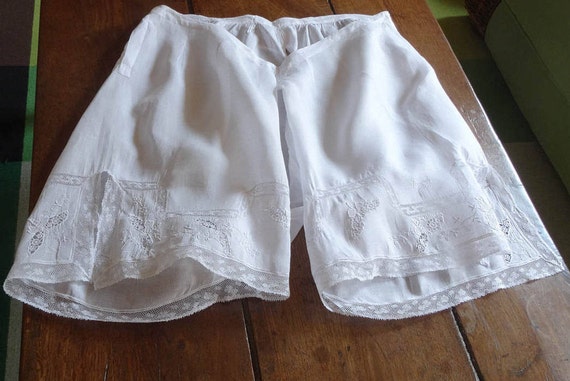 French knickers (bloomers) with Valenciennes lace