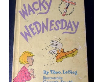 1974年ウェブスターズニューワールドディクショナリーwith学生ハンドブック Wacky Wednesday Children's Book by Dr. Seuss 1974 First Edition