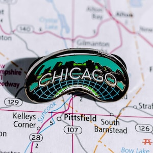Chicago emaille pin
