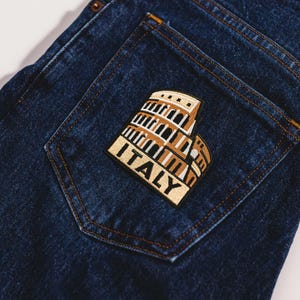 Italy Patch: Colosseum Embroidered Iron-On Travel Souvenir (3x2.75")