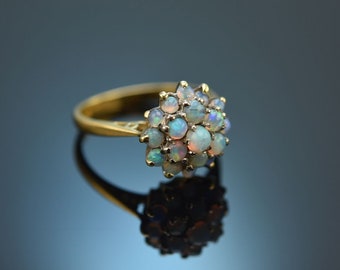Ring with Australian opals 750 gold from England