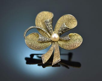 Theodor Fahrner brooch with Akoya pearl and marcasites, silver-gilt, circa 1935