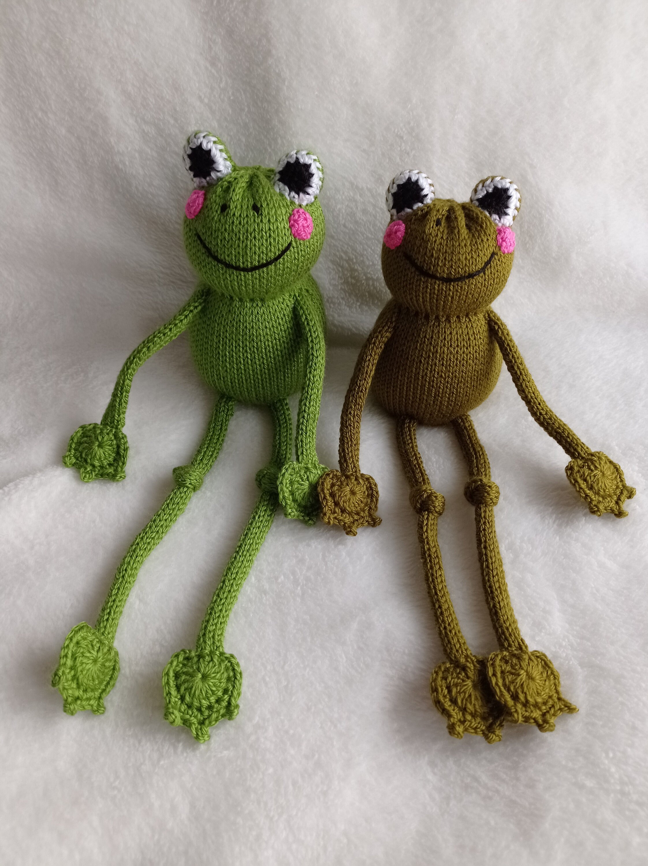Long Legged Frog With Pink Cheeks Knitted Stuffed Toy Etsy Australia