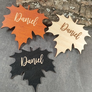 Maple leaves custom wooden place name cards for Autumn wedding table decor