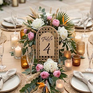 Numéro de table en rotin, numéros de table en arc de mariage personnalisés, numéros de table ovales des deux côtés, panneaux de mariage en rotin, numéros de table bohème