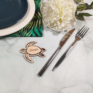 Tarjetas de lugar con diseño de tortuga para bodas, decoración de mesas para bodas en la playa, decoración de fiestas con diseño de tortugas, recuerdos para bodas en la playa, etiquetas con diseño de tortugas, bodas tropicales.