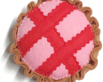 Tartelette à la framboise en feutrine pour jouer à la dînette