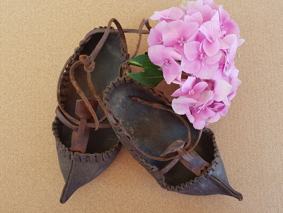 Old Leather Shoes, Vintage Decoration, Old Antique Primitive Hand Made  Leather Shoes From Pig Skin 1900s' 