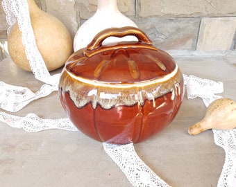 Halloween Pumpkin,Handmade Vintage Traditional Bulgarian Art Pottery Pot,bowl pumpkin,Ceramic Bowl with Lid ,Glazed Pottery Bowl