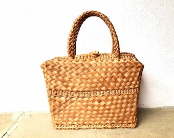 straw bag, straw market tote, picnic basket, straw handbag, market bag,beach bag,vintage bag