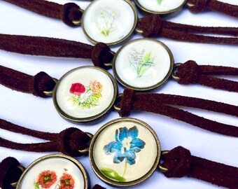 Unique Gift for Her Birthday Gift for New Mom Dainty Flower Bracelet Birth Flower Jewelry Personalized Birthday Gift Personalized Bracelet
