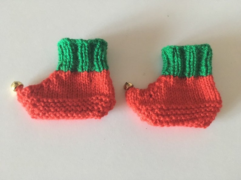 Christmas Eve box-stocking stuffer. Christmas baby set Baby elf booties-Baby/'s first Christmas-Pixie hatBaby fancy dress Baby Elf hat