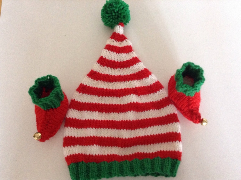 Christmas Eve box-stocking stuffer. Christmas baby set Baby elf booties-Baby/'s first Christmas-Pixie hatBaby fancy dress Baby Elf hat