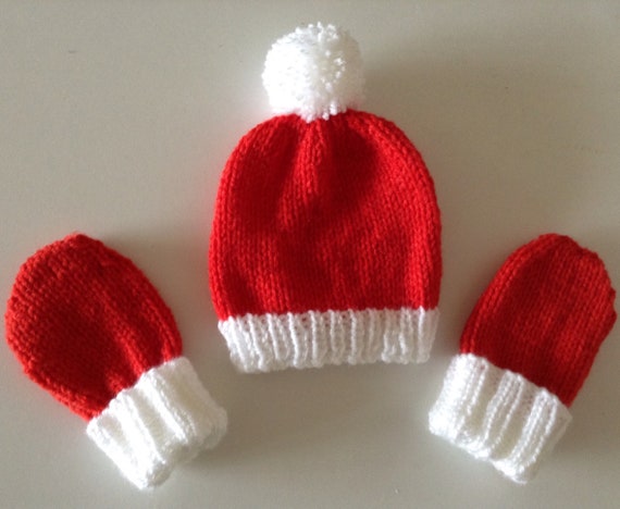 baby bobble hat and mittens