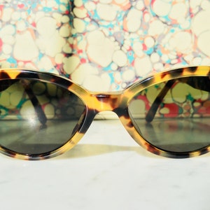 Vintage Rare GIORGIO ARMANI Sunglasses Honey Tortoiseshell Unisex 1980s EXCELLENT Condition Made in Italy 530-S 053 140