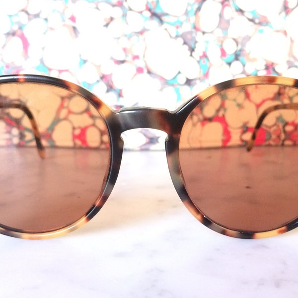 Vintage Rare GIORGIO ARMANI Sunglasses Tortoiseshell Unisex 1990s EXCELLENT Condition Made in Italy
