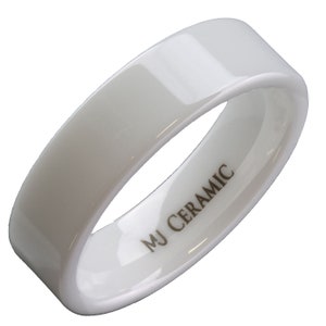Zwart of wit keramiek 4, 6, 8 of 10 mm breedte trouwring platte pijp gesneden hoog gepolijste ring. Populaire keuze 6mm White
