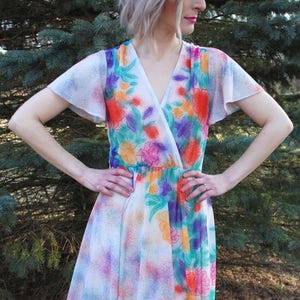 70’s 80’s Vintage Floral Print Dress, Rainbow Spray Paint, Surplice Neckline, Butterfly Short Sleeves, Flowing A-Line, SemiSheer, Size S / M