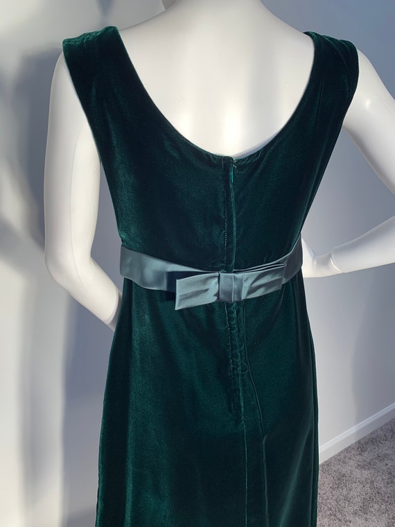 Vintage 50’s 60’s Emerald Green Velvet Maxi Dress… - image 9