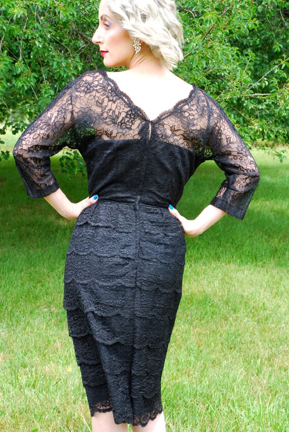 Black lace hot sale christmas dress