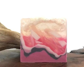 Savon à quartz rose - Main en cristal polie agate carrée / savon de barre de bain (parfum de parfum de fleur de Pikake ) : PM0009