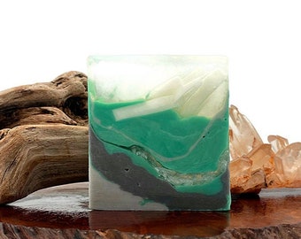 Savon en cristal amazonite - Main de cristal carrée d’Agate polie / savon de barre de bain (100% eucalyptus et parfum d’huile essentielle de romarin) : PM0040