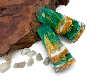 Emerald Crystal Point - Artisan Made Hand / Bath Soap Bar (Lush Rainforest Fragrance Oil) : PM0007