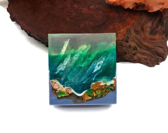 Emerald Crystal Artisan Soap - Lush Rainforest Scent, Goat Milk