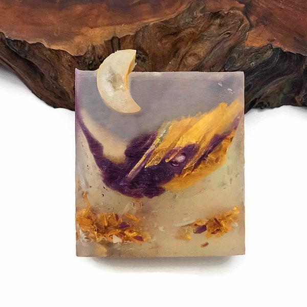 Ametrine Crystal Soap - Polished Agate Square Crystal Hand / Bath Bar Soap ( Lingonberry Spice Fragrance Oil Scent ) : PM0051