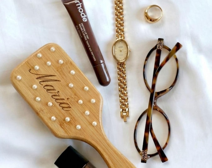 Personalized Pearls Wooden Bridesmaid Hair Combs, Custom Name Hairbrush, Wedding Party Gifts, Valentines Day Gifts, Anniversary Gifts Couple