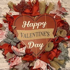 Happy Valentine’s Day wreath, Valentine’s Day wreath with butterflies, sweet heart day wreath, Valentine’s Day decor, heart decor
