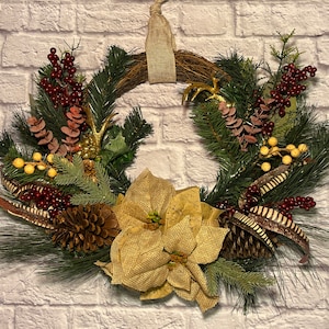 Deer antler wreath, antler wreath, hunter wreath, Christmas wreath, winter wreath, cabin wreath, farmhouse wreath