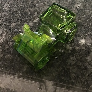 Vintage Avon Haynes apperson 1902 after shave, Avon blend 7 after shave green car, vintage green car after shave