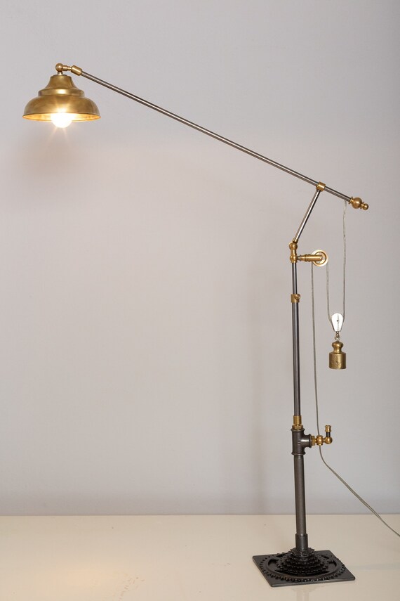 Lights Unique Piece Industrial Light Metal Floor Lamp Handmade Lighting Vintage Housewarming Gift For Men Pulley