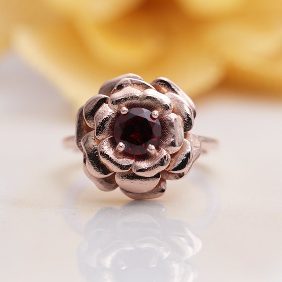 14K Rose Gold May Rose Garnet & Diamond Ring/Rose Ring/Diamond Rose Engagement Ring/Rose Flower Ring/Mother's Day Ring/Vintage Ring/Rosering