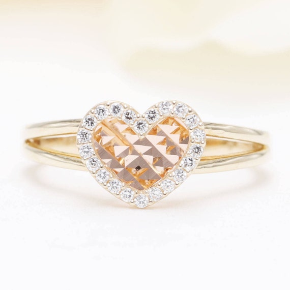 High Quality Diamond Heart shape 14k Yellow Gold Ring.  0.14CT Diamond Gold Ring. Promise Heart Ring. Engagement Band. Love Diamond Ring.