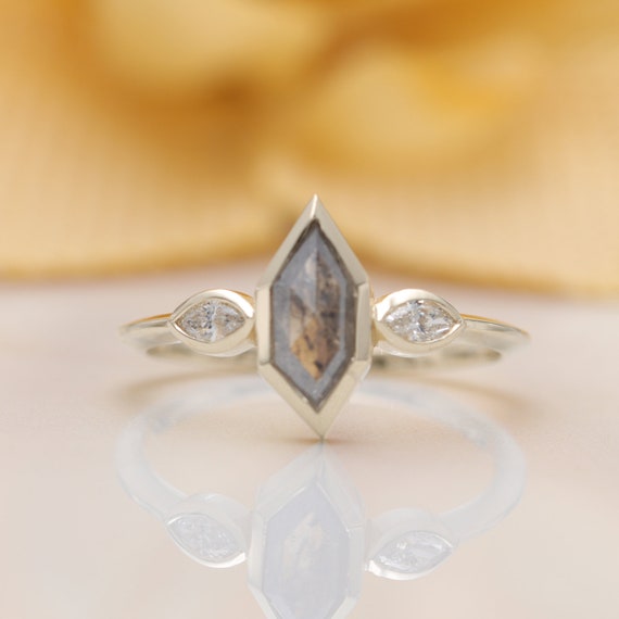 14K Gold Salt n Pepper Diamond Ring/Dainty Salt n Pepper Diamond Engagement Ring/Anniversary Ring/Birthday Ring/Dainty Diamond Ring/Promise