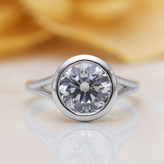 Cubic zirconia rings with 14k gold setting deals