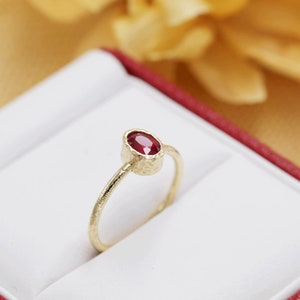 18k Gold Natural Ruby Solitaire Engagement Ring/Ruby Bezel Hammered Ring/Red Gem Engagement Ring/July Birthstone Ring/Solitaire Gold Ring image 3