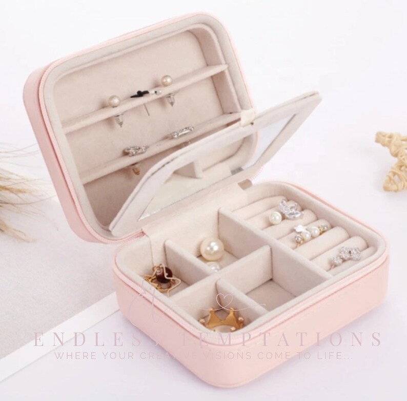 Personalized Jewelry Box Bridesmaid Gift Bride Gift Jewelry Etsy