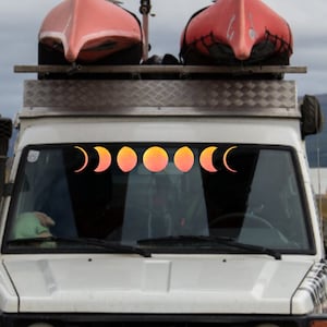 オパール ホログラフィック ムーンフェイズ デカール | 月の満ち欠け | 月周期デカール | 車、キャンピングカー、ミラー、パドルボード、ゴルフカート、カヤック用デカール