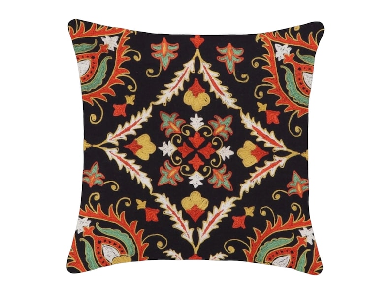 KingsRoadHomeDecor Throw Pillow Cover - Thumbnail 2