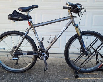 1999 MOOTS YBB-SL Titanium Mountain Bike with Jones H-Bar and Saddle and Bar Packs, Odometer and Mirrors