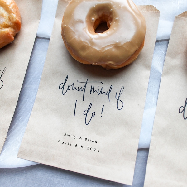 Donut favor bag || Donut mind if I do wedding favor bag, Party favor bag, Cookie bag, Thank you bag, Thank you favor, Donut bags, Donut wall