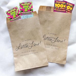 Un sacchetto regalo per biglietti della lotteria Whole Lotto Love // Gratta e vinci per matrimonio, porta biglietti della lotteria per matrimonio
