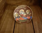 Satsuma Moriage Style Gilded Porcelain Tea Cups