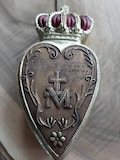 Heart Box Voto Crown 49037